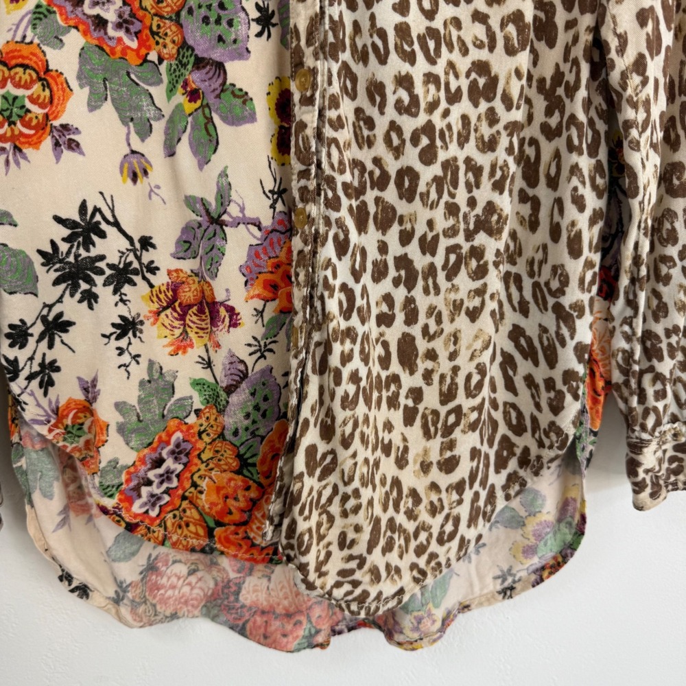 Pilcro Anthropologie Patchwork Shirt Leopard Floral Mixed Print XS Boho Eclectic - Picture 3 of 14